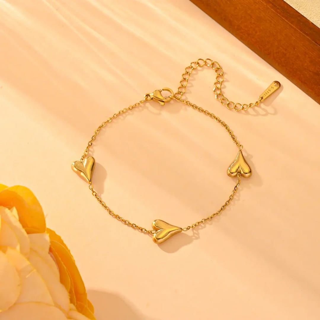 Heart Bracelet – Premium Stainless Steel Bracelet